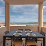 Fantastico Baia De Bahas Sea View Two Bedroom Sleeps Six Num0894 Διαμέρισμα Santa Marinella