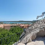 Fantastico Baia De Bahas Sea View Two Bedroom Sleeps Six Num0894 Διαμέρισμα Santa Marinella