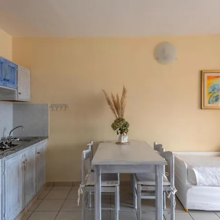 Fantastico Baia De Bahas Sea View Two Bedroom Sleeps Six Num0894 Apartment *