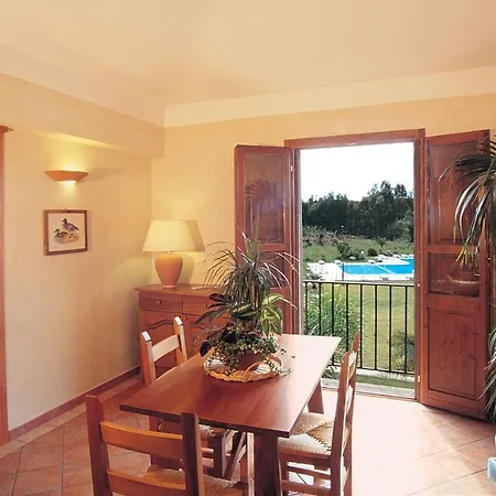 Fantastico Baia De Bahas Sea View Two Bedroom Sleeps Six Num0894 * Marinella (Sardinia)