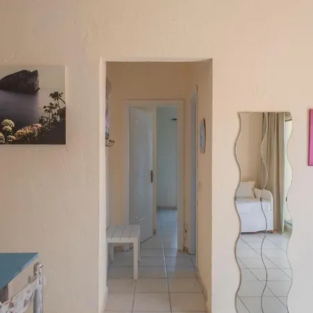 Perfectly Positioned Baia De Bahas Seaview 2 Bedroom Sleeps 6-no 0894 Apartment *