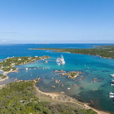 Fantastico Baia De Bahas Sea View Two Bedroom Sleeps Six Num0894 Διαμέρισμα